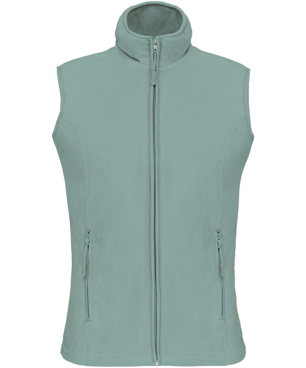 Kariban női softshell mellény céges logóval, gépi hímzéssel